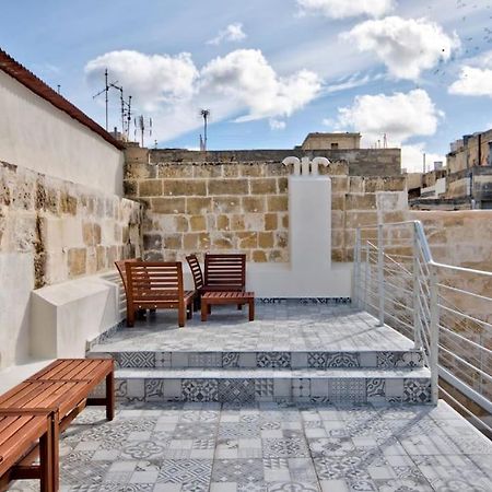 Vallettastay Old Lodge Apartment 1 Εξωτερικό φωτογραφία